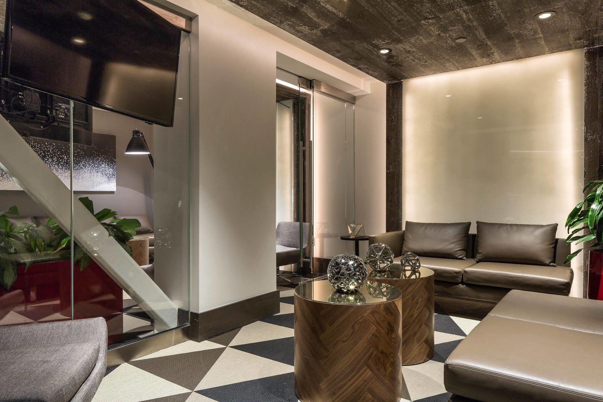Hotel The Windsor 4*
